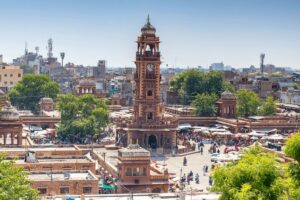 Jodhpur Travel Guide – Blue City streets near Clock Tower