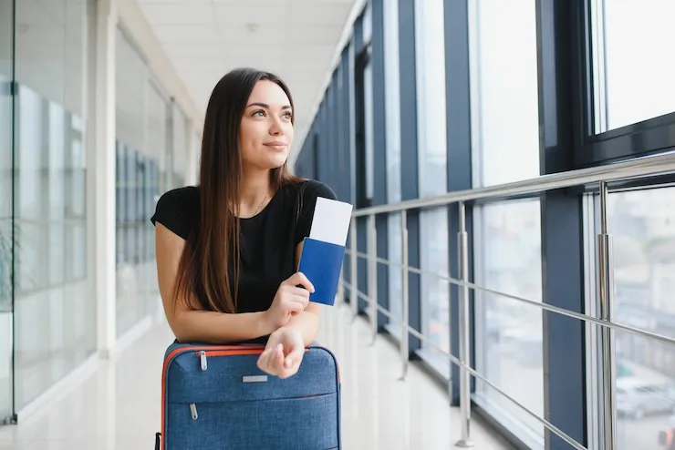 Flight booking assistance by professional travel agency in Delhi