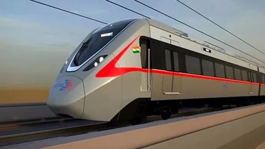 Namo Bharat RRTS Corridor high-speed train arriving at Delhi NCR station showcasing modern regional transit connectivity