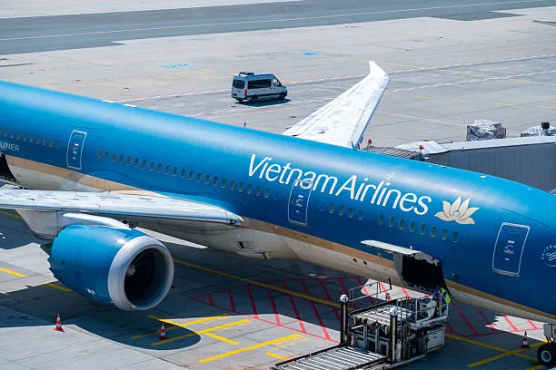Vietnam Airlines Boeing 737-8 fleet expansion aircraft