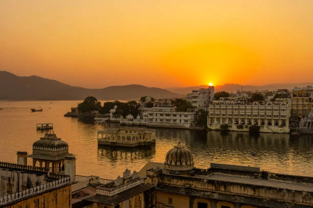 Delhi to Udaipur road trip destination view of Lake Pichola and City Palace Udaipur